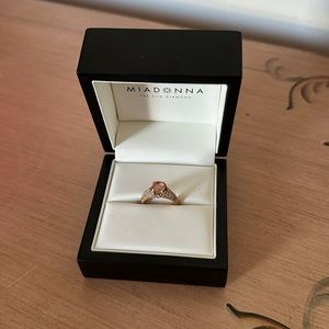MIADONNA Dutchess Engagement Ring, 18K Rose Gold, Size: 9.25